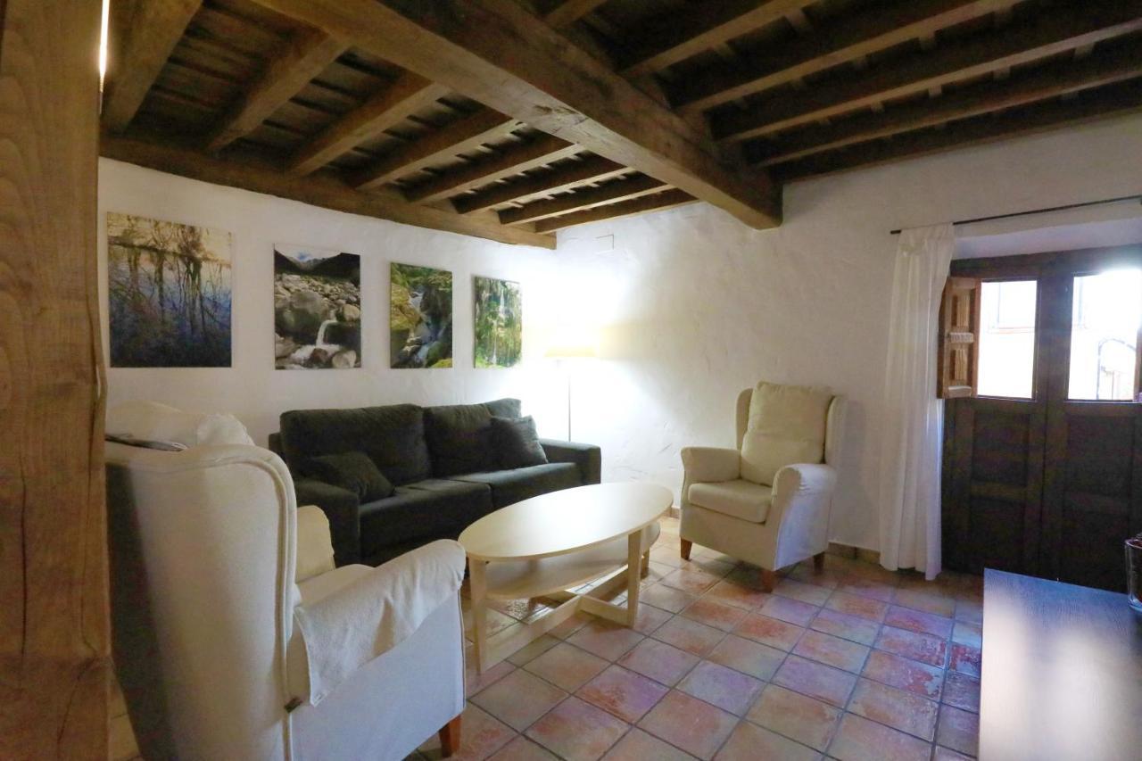 Apartamentos Rurales Spa Casa De Los Escudos Valverde de la Vera エクステリア 写真