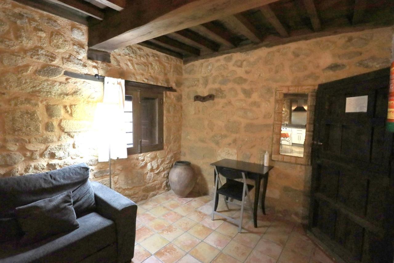 Apartamentos Rurales Spa Casa De Los Escudos Valverde de la Vera エクステリア 写真