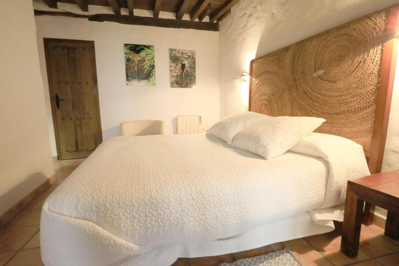 Apartamentos Rurales Spa Casa De Los Escudos Valverde de la Vera エクステリア 写真
