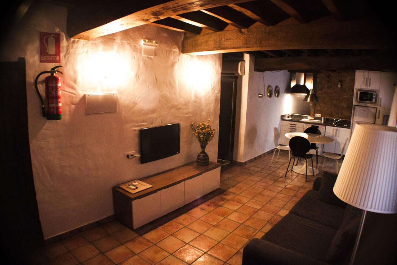 Apartamentos Rurales Spa Casa De Los Escudos Valverde de la Vera エクステリア 写真